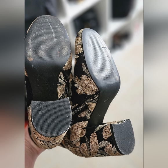 Steve Madden Goldie / Black and soft gold sequin bootie - Picture 4 of 4